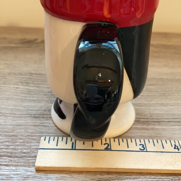 Pfaltzgraff collectibles penguin skate covered mug NWOT - Picture 15 of 16